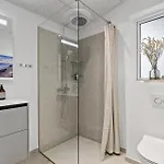 In With Sauna *